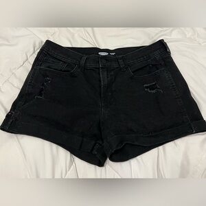 Old Navy Mid-Rise Boyfriend Jean Shorts - Size 12